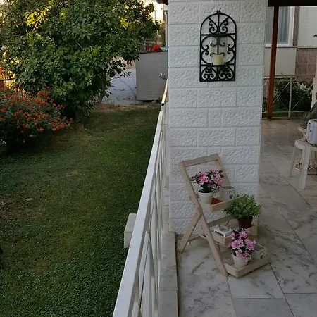 Anja מלון *